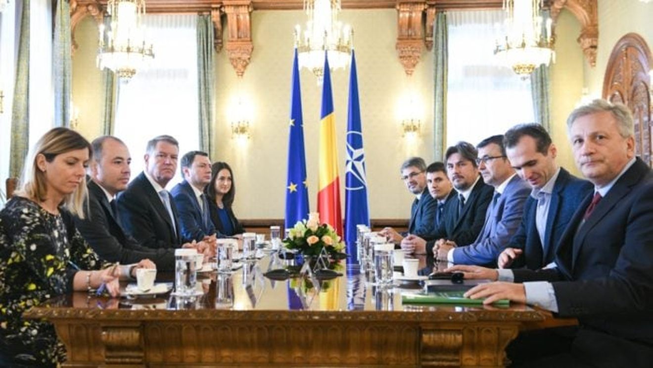 Iohannis critică guvernul pentru lipsă totală de implicare și viziune în privința autostrăzilor care să lege Moldova de restul țării