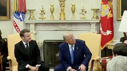 VIDEO Macron îl contrazice pe Trump după ce liderul SUA a spus că Europa „doar împrumută bani Ucrainei„  / ”Ca și SUA, pe lângă împrumuturi, garanții și granturi, acordăm bani adevărați. Ca să fie clar!”