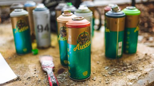 Cum prezintă artiștii stradali europeni războiul dintre Israel și Hamas