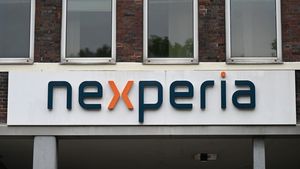 Guvernul olandez preia controlul asupra unei companii producătoare de cipuri din China / Nexperia va fi preluată din cauza „deficiențelor grave de guvernanță”