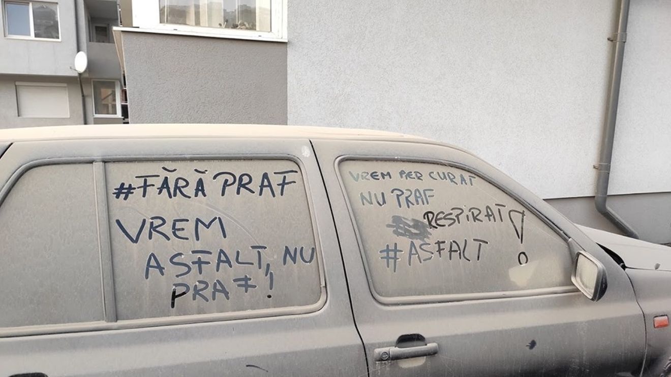 #FărăPraf. Protest în Florești, cea mai mare comună din țară, din cauza drumurilor neasfaltate