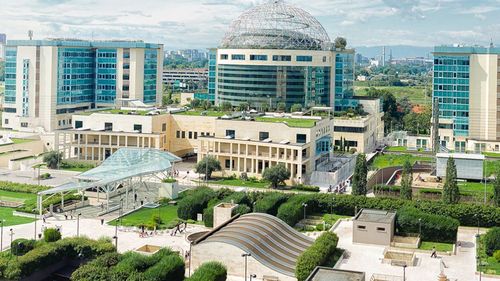 Cazul Crevedia: Doi pacienţi sunt internaţi la Milano / Un bărbat cu arsuri pe mai mult de 90% din corp are o evoluție clinică favorabilă