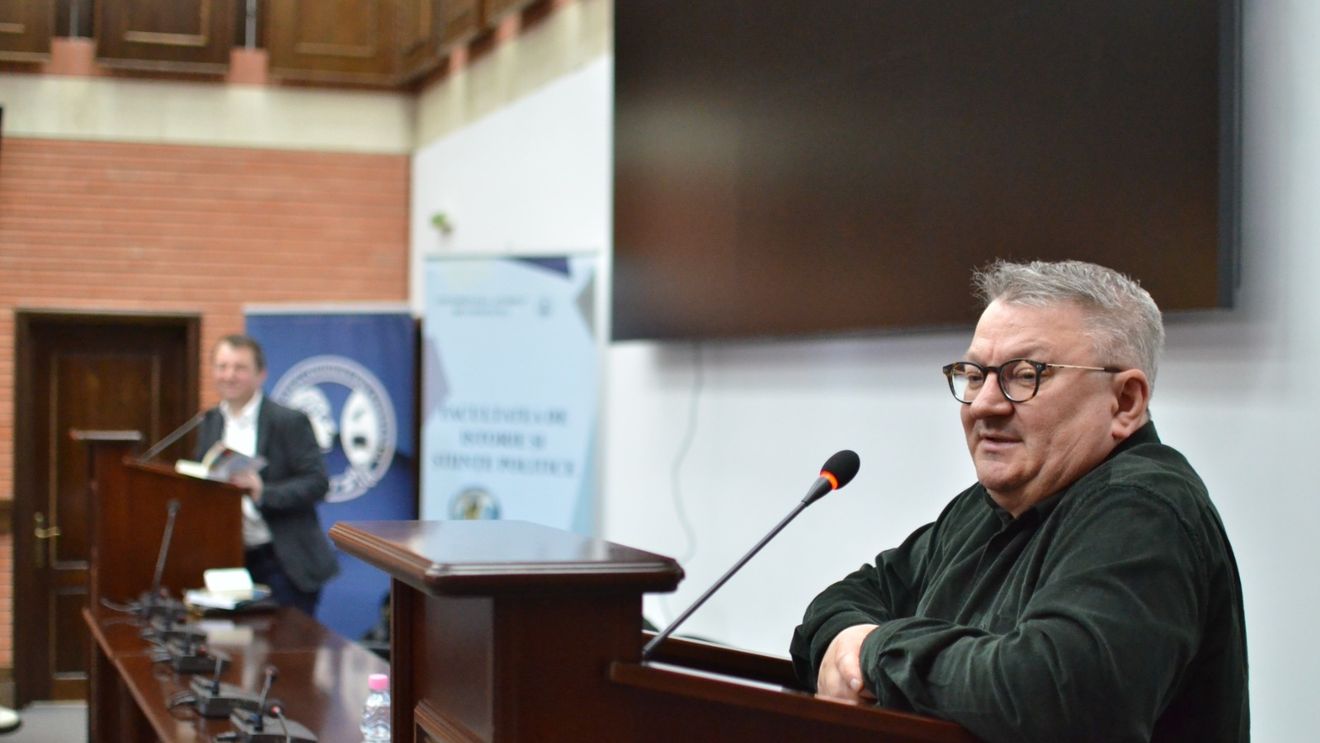 Istoricul Armand Goșu: ”Putin este groparul Rusiei, nu are nimic de-a face cu comunismul, ci cu psihologia criminală, e dominat mental de KGB/ FSB îi urăște pe cei care refuză să moară, ca Navalnîi/ Rusia devine o anexă a Chinei, care nu e sinucigașă încât să degradeze relațiile cu Occidentul”