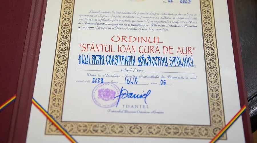 constantin balaceanu stolnici decorat de patriarhul daniel
