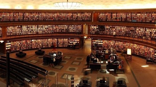 Rectorul Marilen Pirtea, despre prezența a trei laureați ai Premiului Nobel la Universitatea de Vest din Timișoara: Cum putem forma caractere, într-o perioadă în care războiul hibrid, dezinformarea sunt prezente? Prin exemplele marilor personalități ale științei și artei