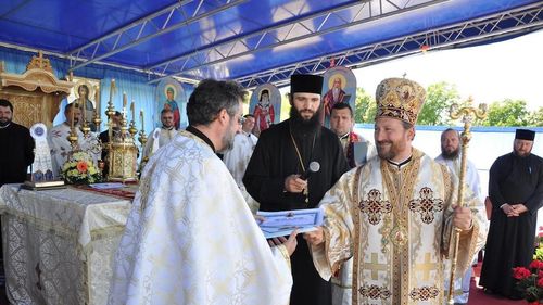 Fostul episcop al Hușilor, acuzat de viol, a fost arestat preventiv. Decizia nu e definitivă