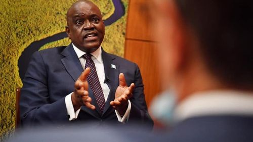 Unii diplomaţi depistaţi pozitiv la varianta Omicron veniseră din Europa, spune preşedintele Botswanei