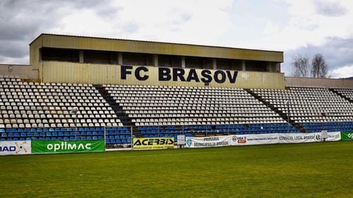 Clubul FC Brașov rămâne fără banii de la primărie: 4 milioane de lei / Ghidul de finanțare prin care clubul poate primi bani de la Consiliul Local nu a fost aprobat / Consilierii PSD și PNL s-au abținut