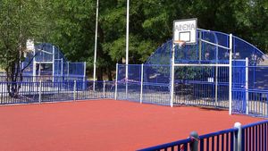 Nicușor Dan: Zece terenuri de sport din parcurile Capitalei au intrat în reabilitare / Vor fi funcționale la sfârșitul lunii august