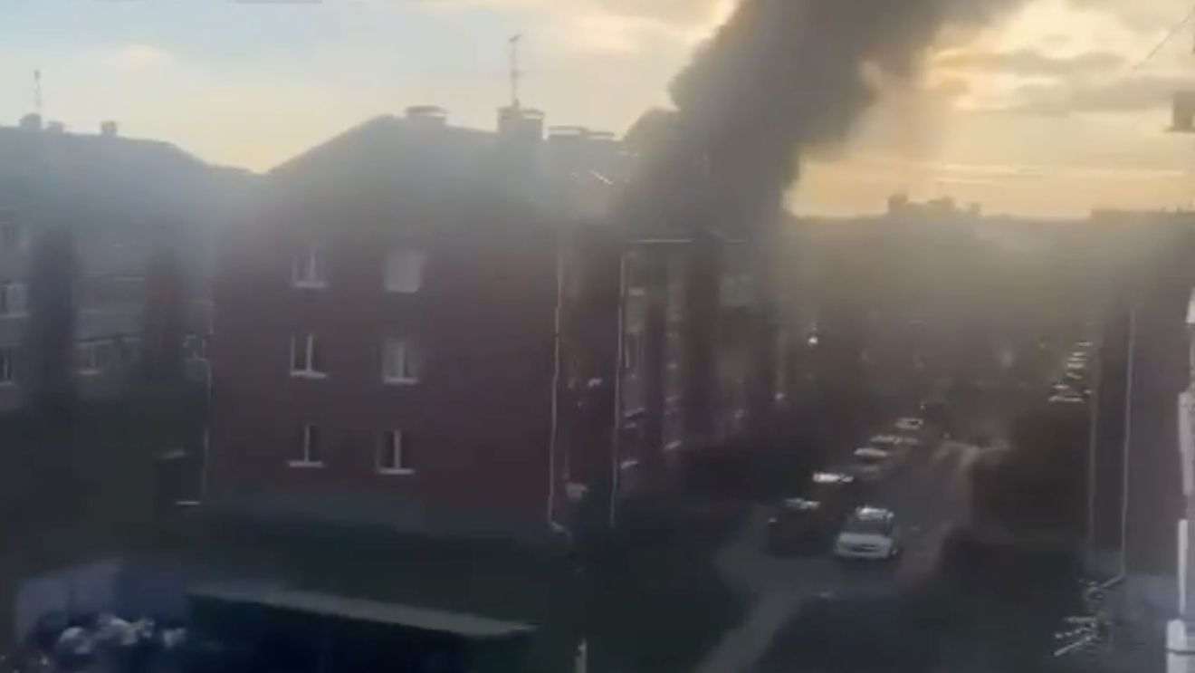 Atacuri nocturne ucrainene cu drone au provocat pagube și victime în Rusia / Trei din cele patru aeroporturi ale Moscovei au fost temporar închise