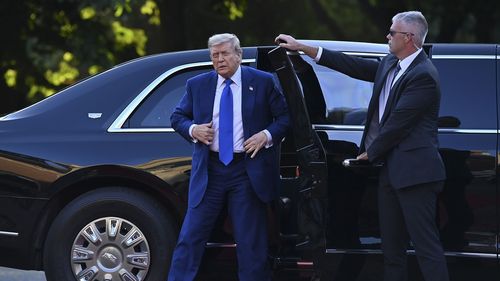 Bloomberg: Liderii europeni vor să discute cu Trump înainte ca acesta să se întâlnească cu Putin