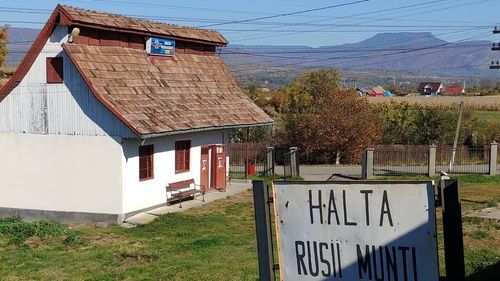 Premierul Ciucă: 945 de sate vor fi conectate la internet, prin finanţare PNRR