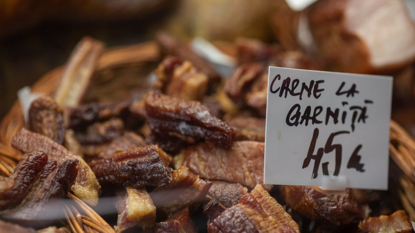 Fermierii susțin că mai pot asigura aproximativ 20% din consumul cărnii de porc proaspătă / ”Motivul este foarte foarte scurt: pestă porcină africană” / Peste 90% din cazurile de PPA din UE sunt înregistrate în România