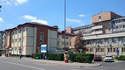 Spitalul din Câmpina, fără medic la Primiri Urgențe pe turele de zi, săptămâna aceasta, din cauza lipsei de personal / Situație tensionată în sistemul sanitar din Prahova: medicii de la Ploiești acuză non-combatul celorlalte spitale din județ