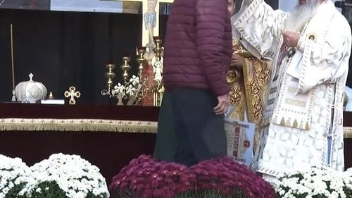 EXCLUSIV Doi condamnați au primit distincții de la ÎPS Teofan, mitropolitul Moldovei, pentru ajutorul dat la ridicarea unei biserici. Preotul care i-a recomandat, către reporterul G4Media: ”Vorbesc după ce vă închinați, să văd dacă sunteți bun creștin”