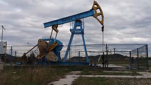 Arabia Saudită reduce preţurile petrolului pentru Asia la cel mai scăzut nivel din ultimele patru luni