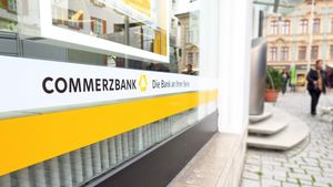 Vicepremierul italian Matteo Salvini nu şi-ar dori ca UniCredit să-şi mute baza legală în Germania, ca parte a unui posibil acord cu Commerzbank