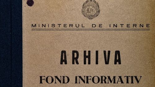 CNSAS: În perioada 1970-1979, Securitatea a recrutat peste 121.000 de colaboratori. Aproape 100.000 erau bărbaţi.  Peste 800 erau elevi, minori la data recrutării. Aproape 1500 erau medici, iar aproximativ 2000 erau membri ai clerului
