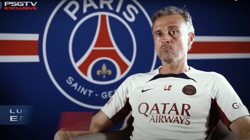 Luis Enrique, transportat de urgență la spital după o căzătură cu bicicleta. Antrenorul PSG-ului va fi operat