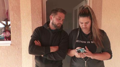 Un cuplu din Cluj a rămas fără niciun ban și fără mașină după ce a dat click pe un anunț de pe internet