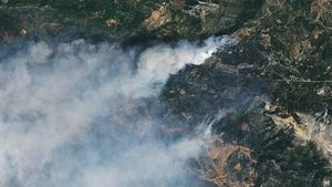 O centrală termică din Turcia, ameninţată de un incendiu declanșat acum o săptămână, a fost evacuată