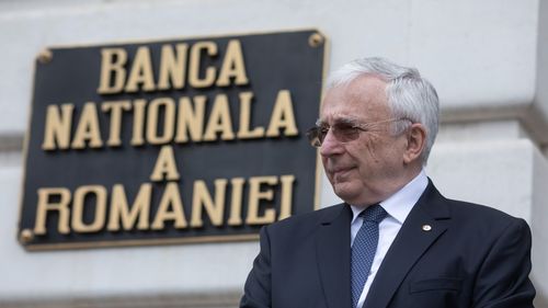 USR vrea să elimine indemnizațiile ”a nouă moguli” din Banca Națională și Autoritatea pentru Supraveghere Financiară / Ce vor să facă cu banii