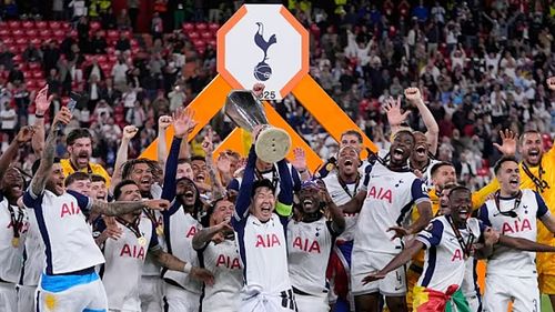 Donald Trump l-a graţiat pe miliardarul Joe Lewis, fost proprietar al echipei britanice de fotbal Tottenham