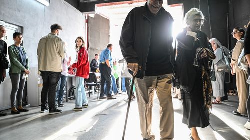 Victor Rebengiuc: „Din generaţia mea, eu am rămas ultimul în viaţă” / ”Revoluţia a fost o iluzie. Fără discuţie. Ruşinea pe care o trăim acum” / ”Pot să spun că sunt fericit într-o ţară condusă de Marcel Ciolacu?”