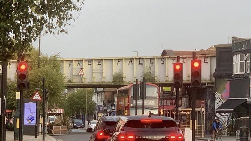 “Cum pot fi antisemit când am prieteni evrei?” – o falsă justificare (OPINIE)