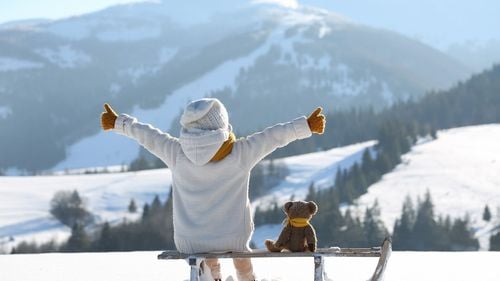 Când se întorc elevii la școală după vacanța de iarnă. Pe ce dată încep orele în 2025