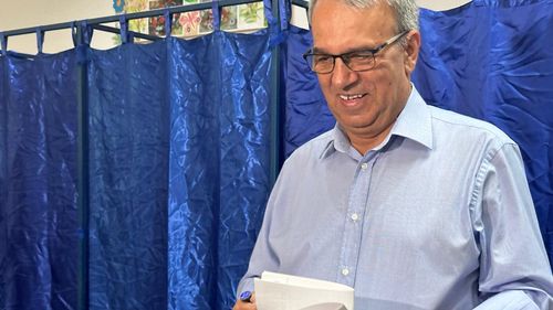 Numărătorile paralele ale partidelor îi dau câștigători la Constanța pe liberalii Vergil Chițac la primărie și Florin Mitroi la Consiliul Județean / Horia Constantinescu (PSD) anunță că a pierdut alegerile, ceilalți doi nicio reacție încă