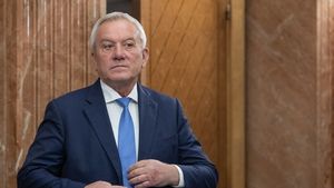 UPDATE Primarul Buzăului demisionează din toate funcțiile de conducere din PSD / Constantin Toma acuză atitudinea ostilă a unei părți importante a consilierilor locali PSD: „Au fost șicane, critici, dar nu asta a contat. Totul până se votează împotrivă la proiectele pentru oraș”