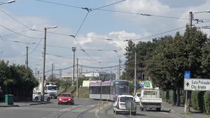 Primarul Clujului vrea bandă dedicată și pentru linia de tramvai, „la fel ca în Istanbul”