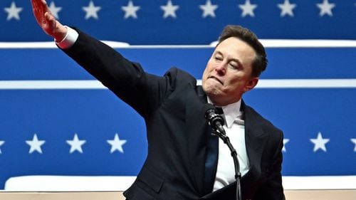 Va face Elon Musk un al treilea partid major în SUA?