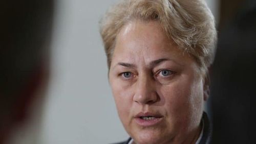 DNA intră din nou în corupția din magistratură. Cine e judecătoarea pentru care se cere arestarea: Elena Burlan, soția impresarului Marcel Pușcaș, cea care l-a achitat pe medicul Brădișteanu