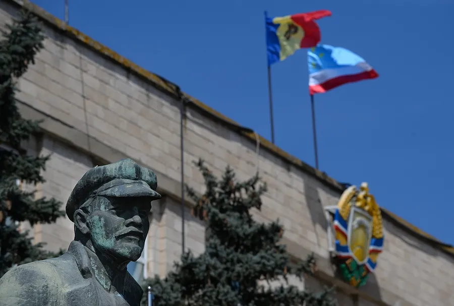 gagauzia lenin moldova comrat