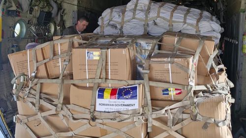 România trimite 15 tone de ajutoare umanitare pentru populația din Liban / Aeronavele MApN au decolat miercuri / Alimente, corturi și materiale de cazarmament