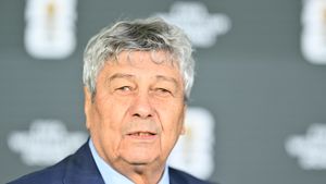 Starea de sănătate a lui Mircea Lucescu: O investigație CT a evidențiat multiple semne de accidente vasculare ischemice cerebrale și focare de trombembolism pulmonar / Rămâne sub supravegherea strictă a echipei multidisciplinare