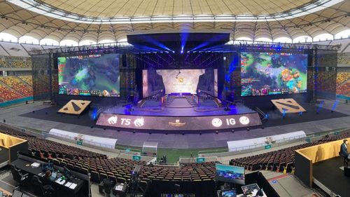 Nicușor Dan: Competiţia de sporturi electronice care a început pe Arena Naţională aduce Bucureştiului prestigiu şi vizibilitate