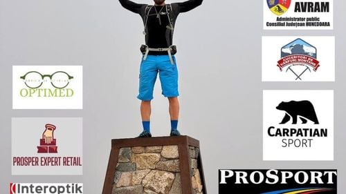 Alpinistul hunedorean Adrian Ahriţculesei a cucerit Muntele Kosciuszko (Australia), din Circuitul Seven Summits