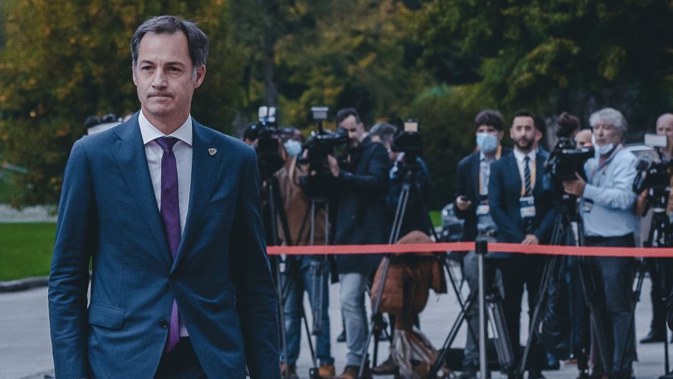 Premierul Belgiei ia în calcul introducerea vaccinării obligatorii împotriva COVID-19: „Impactul unui grup relativ mic asupra sistemului de asistenţă medicală este prea mare”