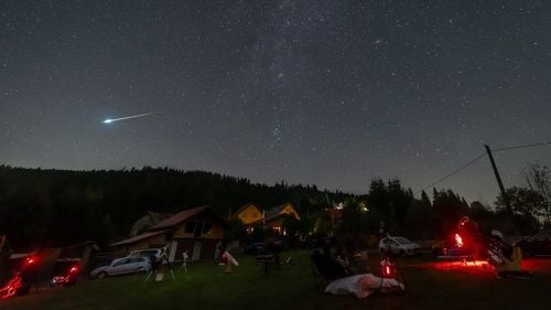 Geminide: Cea mai spectaculoasă ploaie de stele a anului, vizibilă și din România, începând de luni spre marți noapte. Vor putea fi observați între 100 și 200 de meteori pe oră