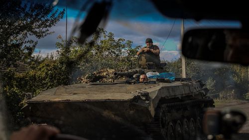 LIVE Ziua 254 de război. Dughin: Rusia duce un "război sfânt" împotriva "anticristului" / SUA anunță un nou ajutor militar de 400 de milioane de dolari pentru Ucraina / Cartierul general al forțelor rusești din Melitopol a fost „distrus” – primar / Putin: Civilii din Herson trebuie să evacueze orașul