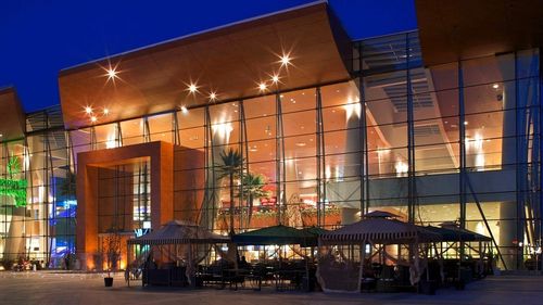 Controale ANPC la Mall Băneasa: amenzi de aproape 200.000 lei și 10 unități închise temporar