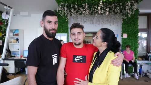 Tânăr de 19 ani, paralizat în urma unui accident, recuperat la Spitalul Sfântul Sava: Vreau să ies de aici alergând și cu mâinile pe sus