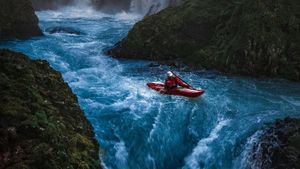 Vacanță pe apă: Zece dintre cele mai bune sejururi din Europa pentru amatorii de natură și caiac-canoe