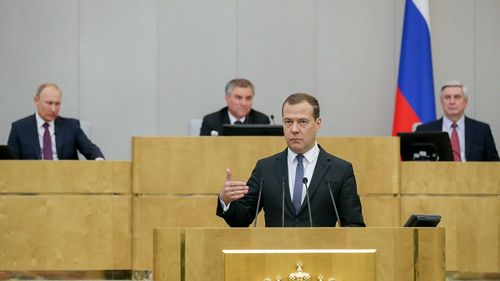 Medvedev: „Rusia are dreptul de a folosi arme nucleare dacă este necesar” / „Cred că NATO nu va interveni în conflict nici măcar în acest scenariu” / „Demagogii nu vor muri într-o apocalipsă nucleară”