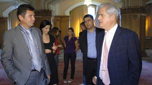Cine va controla SRI? Eugen Bejinariu (PSD), noul șef al Comisiei din Parlament: Bugetar milionar, implicat în afaceri cu miliardarii tranziției Alexandru Bittner și Dorin Cocoș, autor al unui proiect care dădea SRI puterea să facă interceptări fără mandat judecătoresc