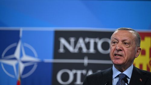 Erdogan cere SUA să ridice sancțiunile care împiedică achizițiile în domeniul apărării