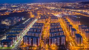 Întreg sistemul de iluminat public al Brașovului va fi schimbat / Proiect de 21 de milioane de lei / ”Înlocuim corpurile de iluminat clasice, cu sodiu, cu alte corpuri tip LED”